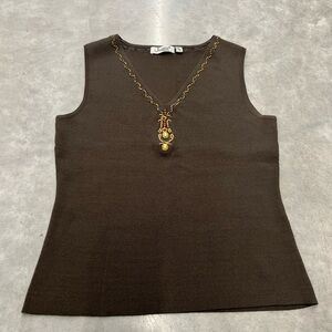 Jessica’s Petite Brown Knit Tank Top Beaded Neckline Size M